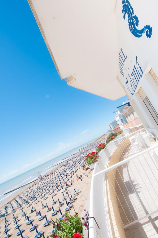 Hotel Telenia Lido di Jesolo Bagian luar foto