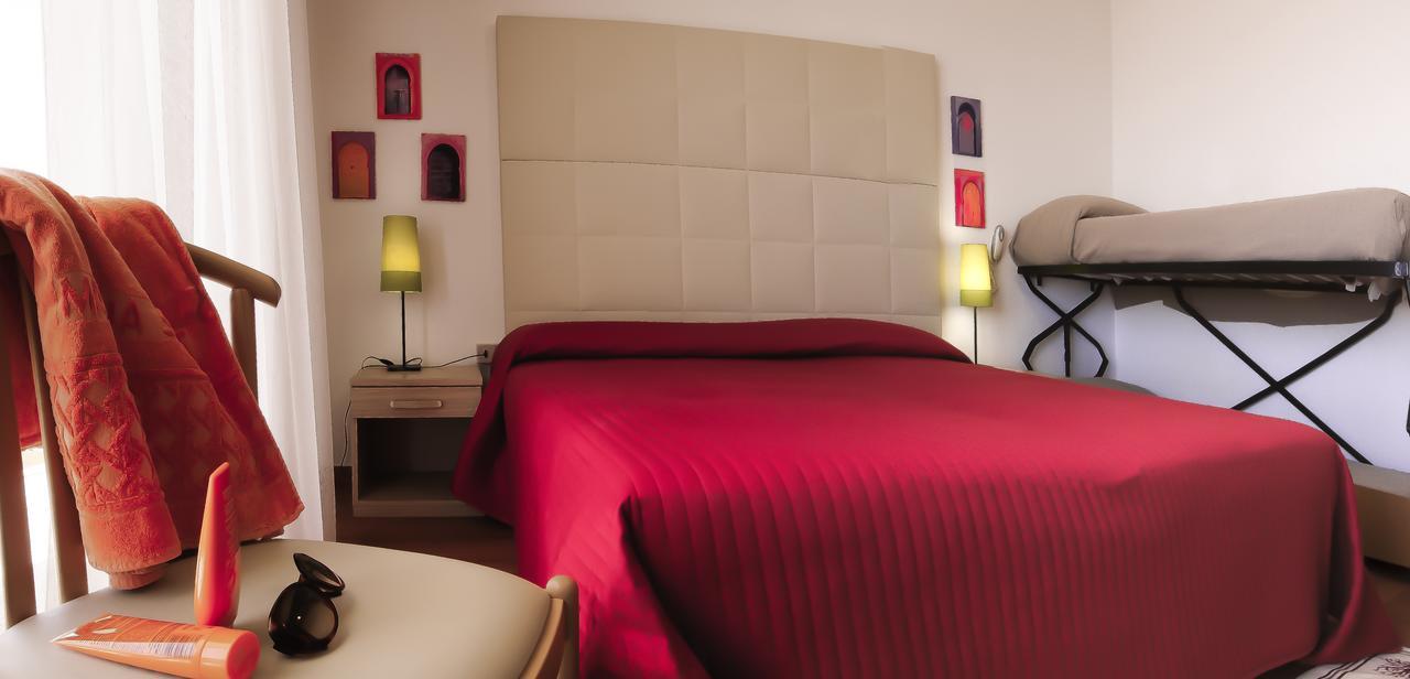 Hotel Telenia Lido di Jesolo Bagian luar foto